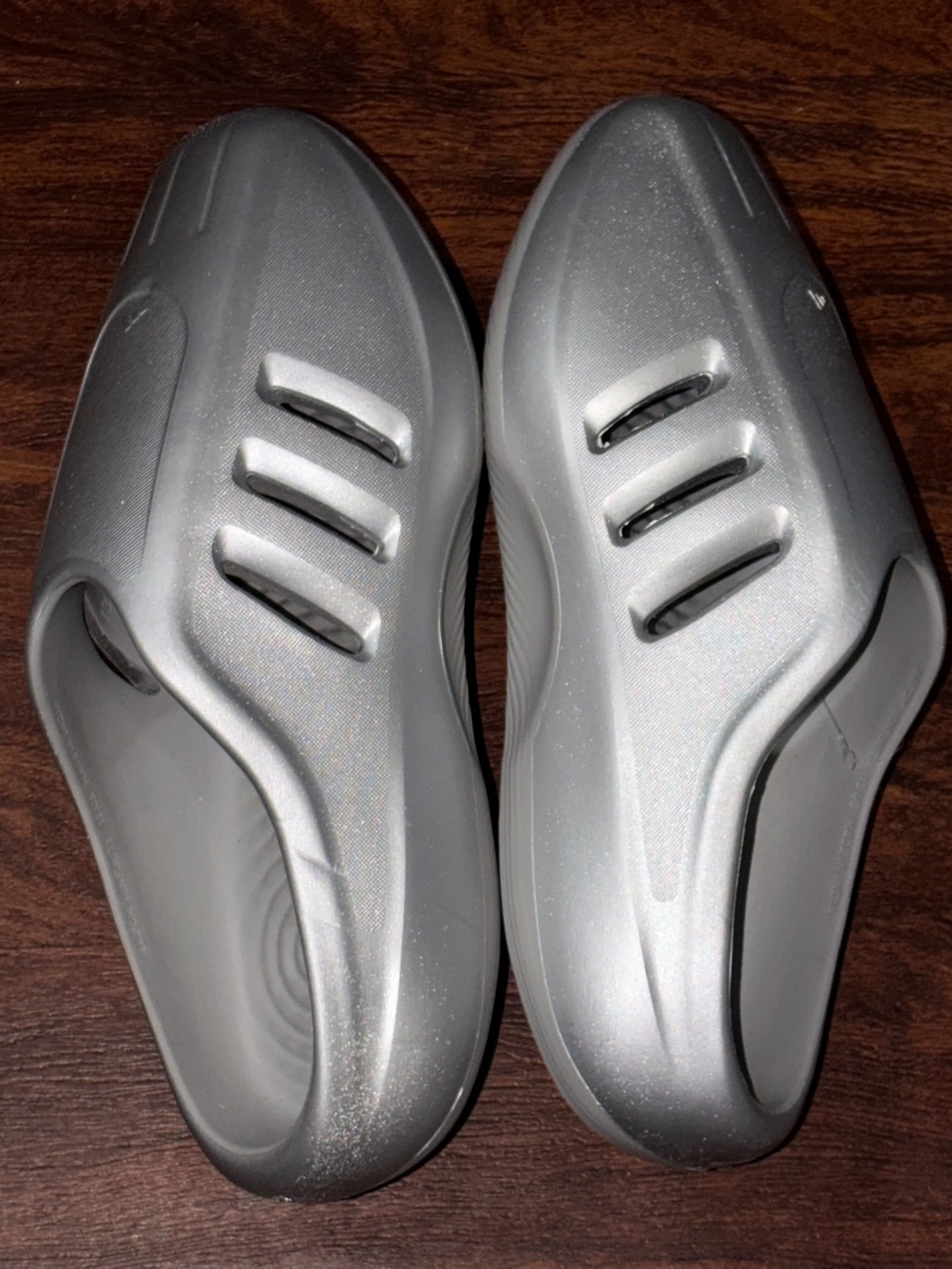 Adidas shoes - Picture 12 of 14